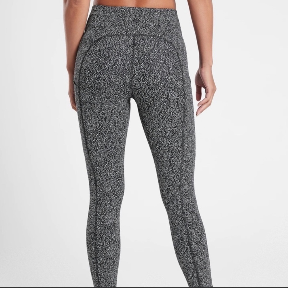 Athleta Black & White Static Patterned Leggings